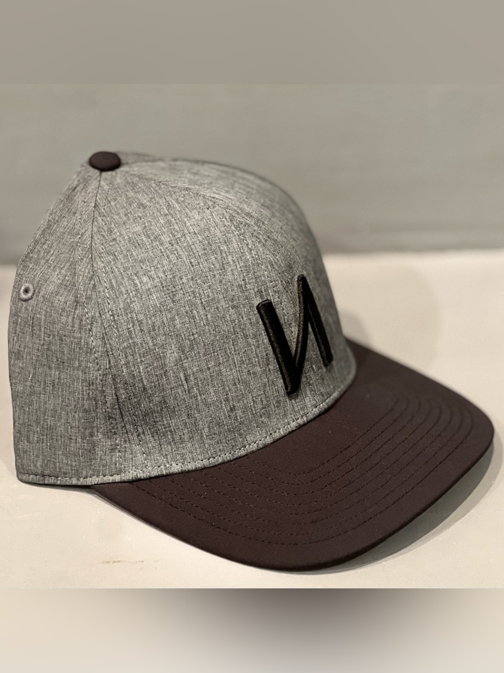 Gray and Black Men's Two-Tone Baseball Cap